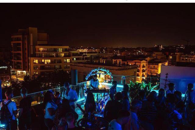 Marco Polo Party Hostel Saint Julian's Εξωτερικό φωτογραφία