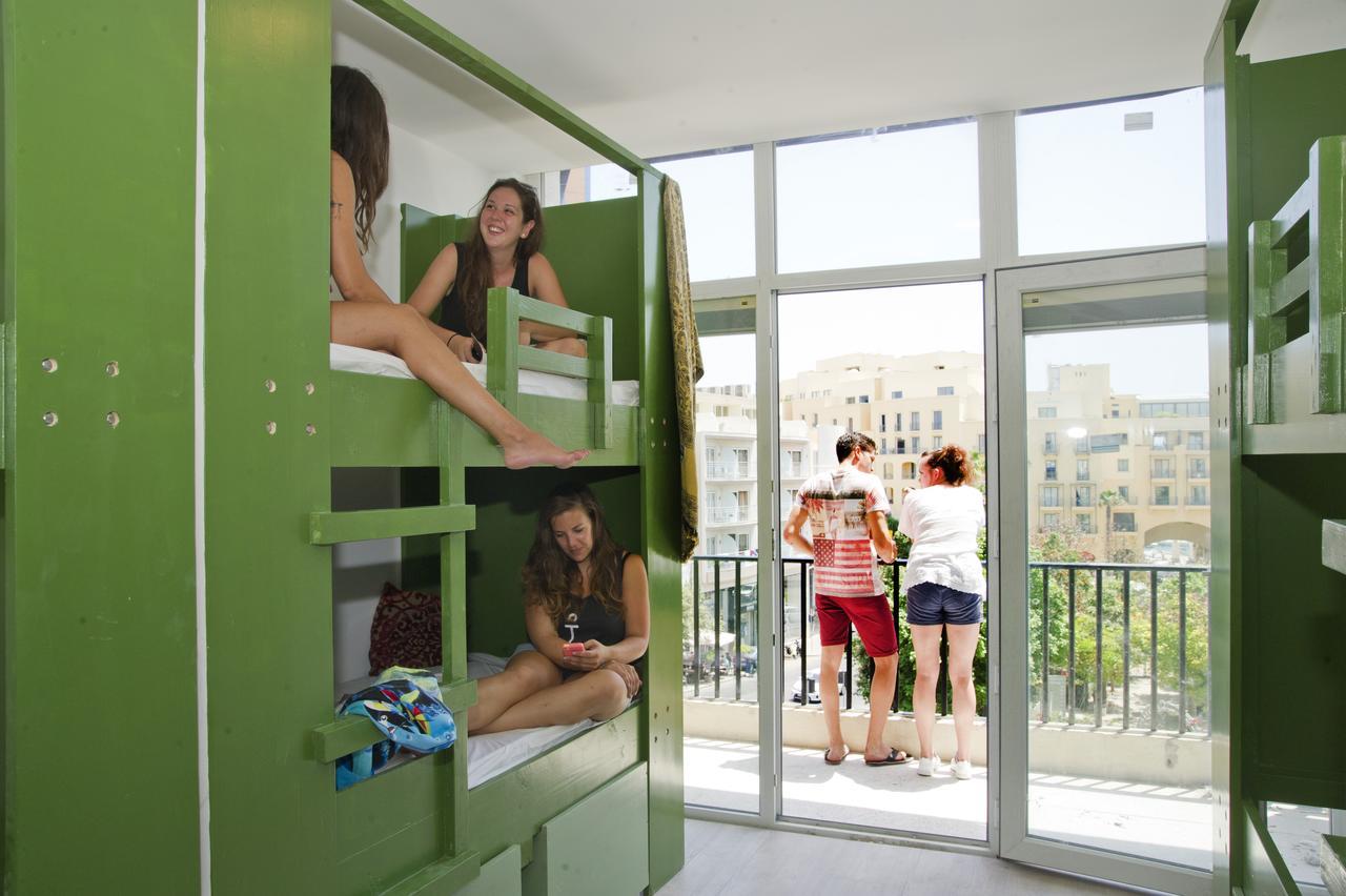 Marco Polo Party Hostel Saint Julian's Εξωτερικό φωτογραφία