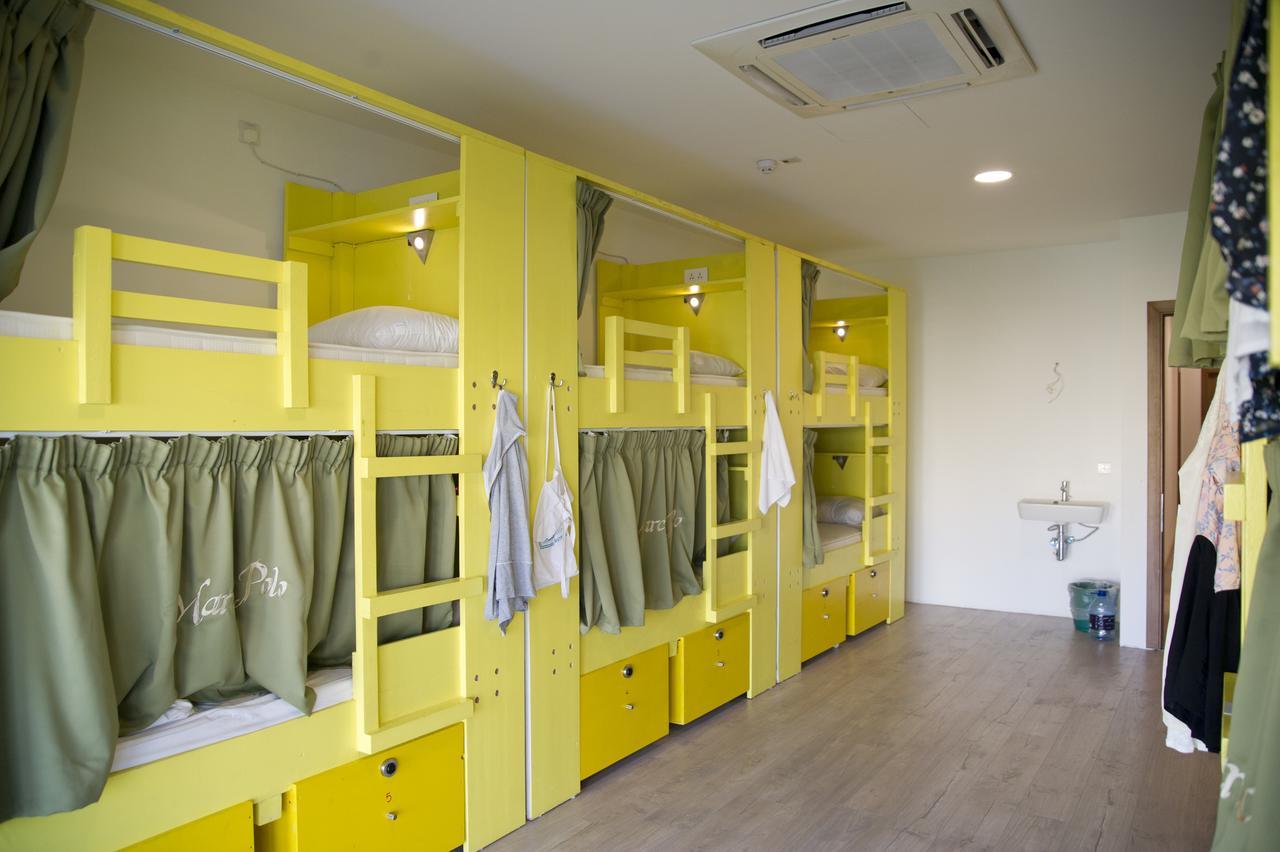 Marco Polo Party Hostel Saint Julian's Εξωτερικό φωτογραφία
